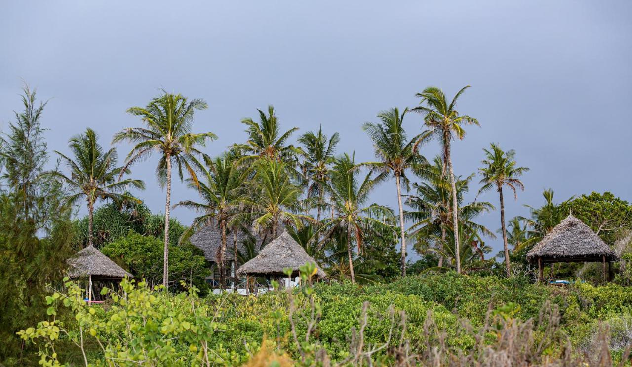 Watamu Beach Cottages B&B Екстер'єр фото