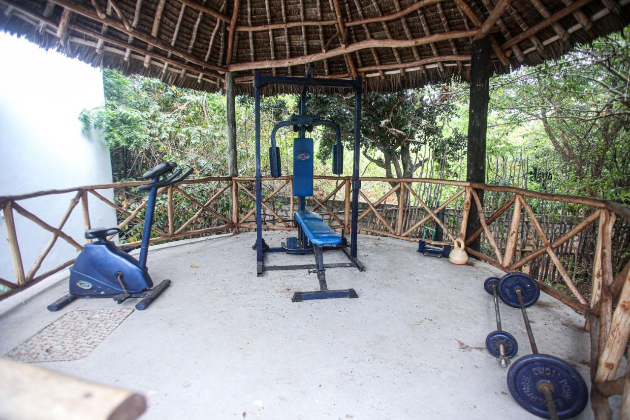 Watamu Beach Cottages B&B Екстер'єр фото