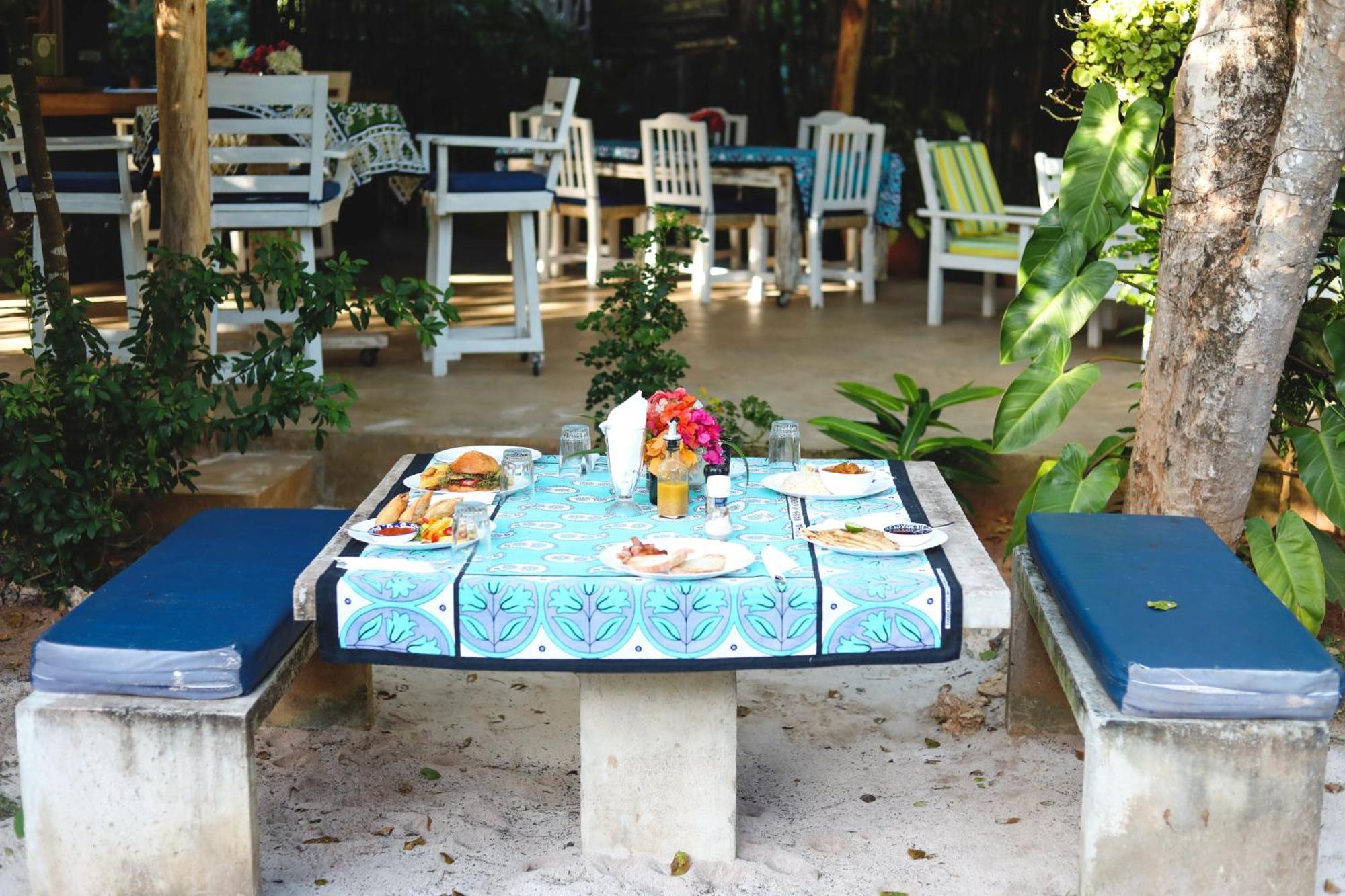 Watamu Beach Cottages B&B Екстер'єр фото