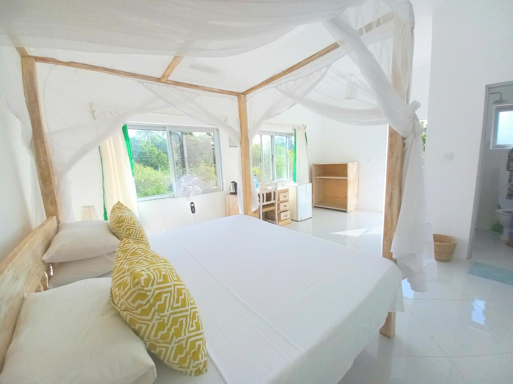 Watamu Beach Cottages B&B Номер фото
