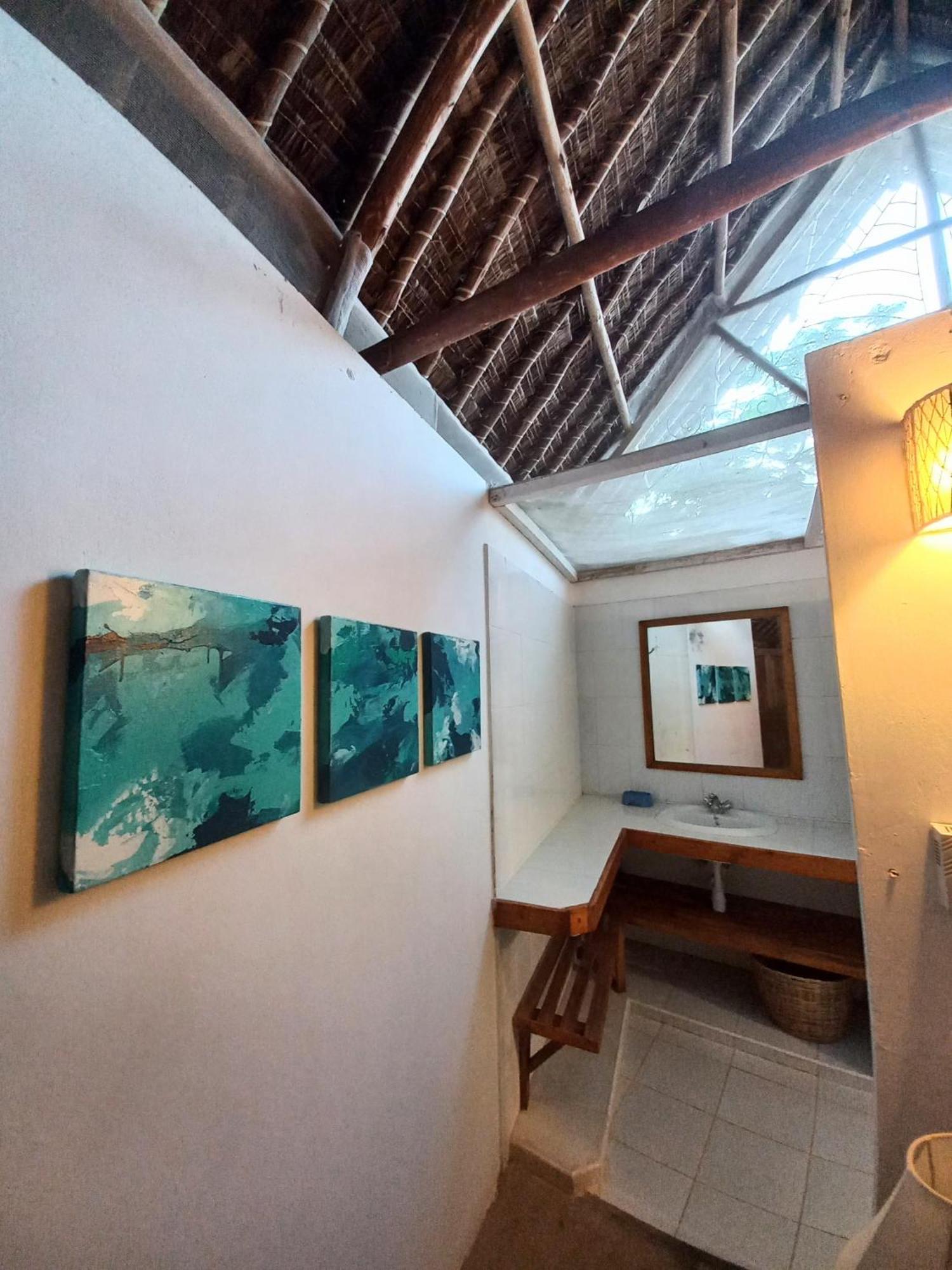 Watamu Beach Cottages B&B Номер фото