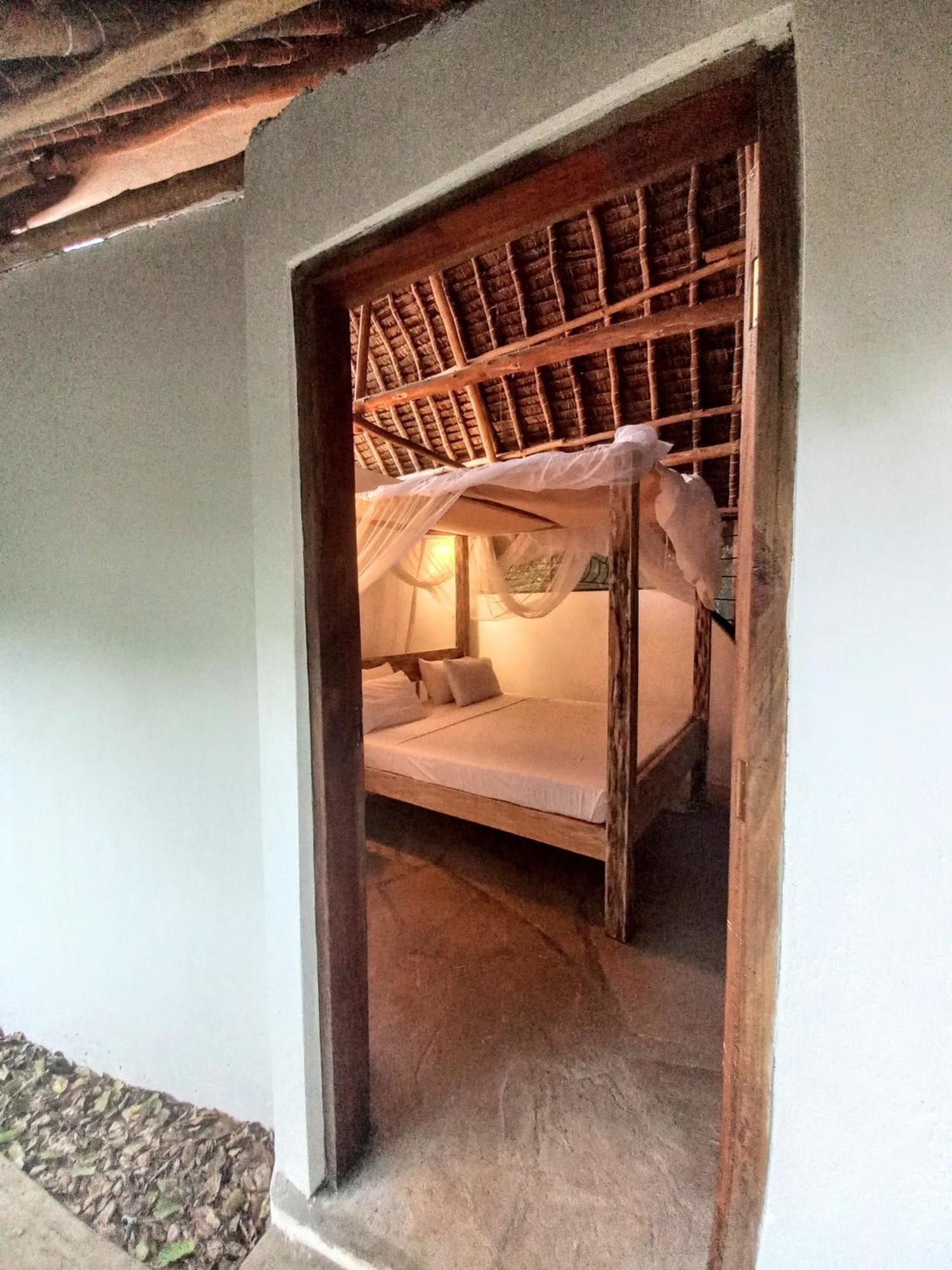 Watamu Beach Cottages B&B Номер фото